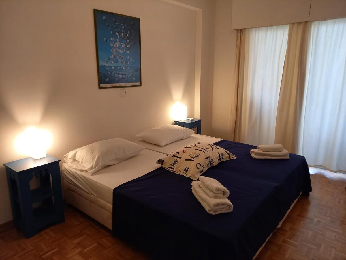 Seaside Spacious Apartment With Sea View Limassol Exterior photo